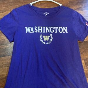 University of Washington t shirt